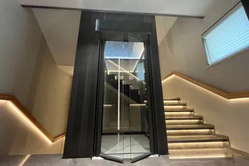 家用電梯選購就找山東科晟達(dá)電梯，專注三層家用電梯,雙層家用電梯,家用電梯，品質(zhì)卓越，服務(wù)貼心，打造舒適家居體驗(yàn)