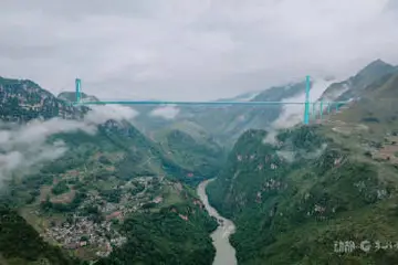 10月14日起貴州花江峽谷大橋觀光電梯暫停運(yùn)行